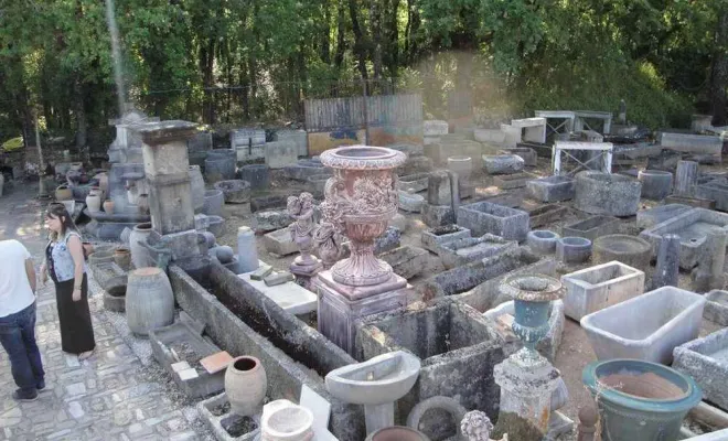 Décorations en pierres anciennes, Grasse, Saluzzo et Fils
